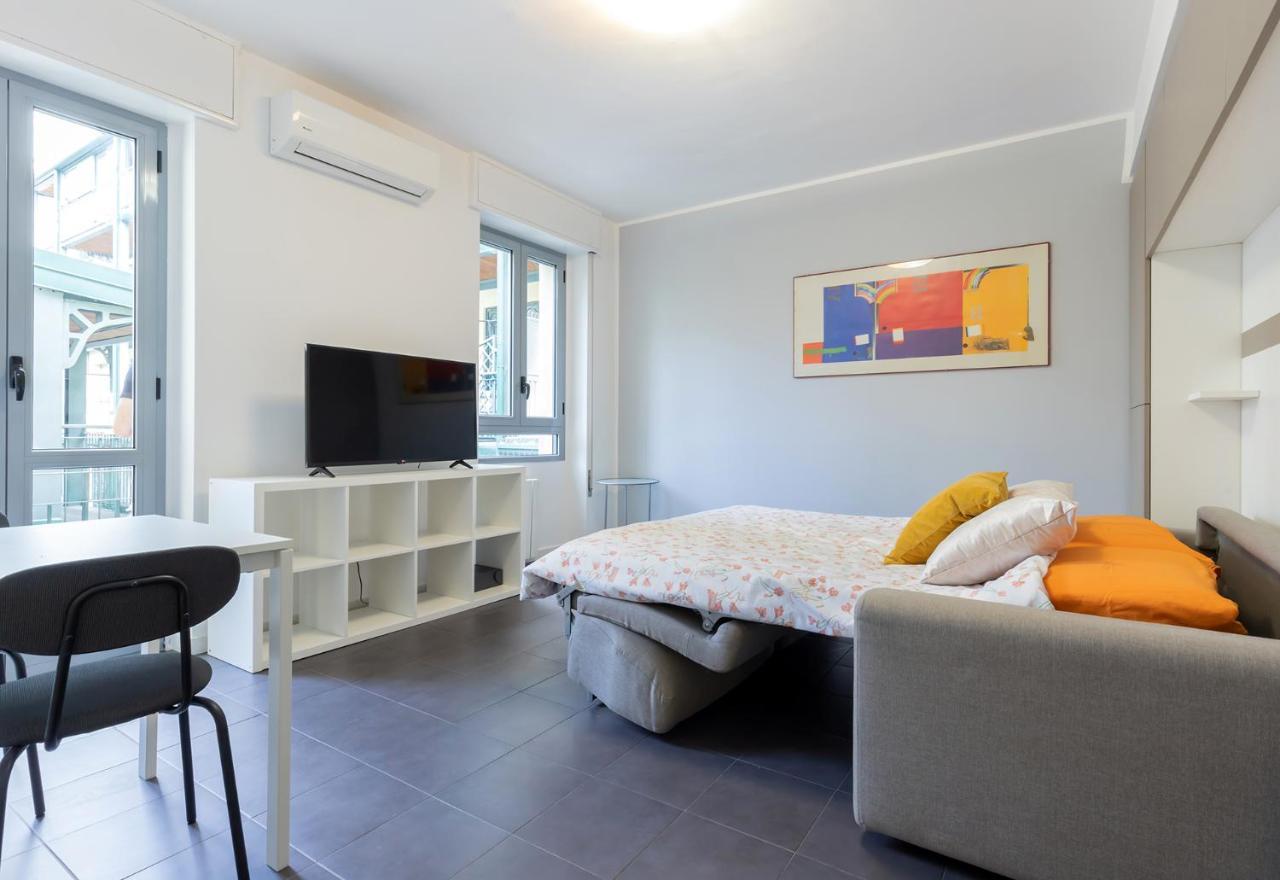 20Mins From Duomo - Renovated Apt Near City Center Apartment Milan Exterior photo